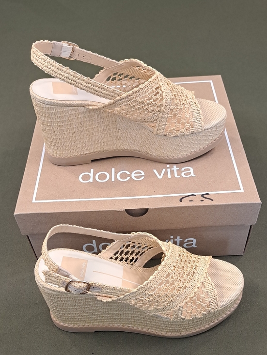 Dolce Vita Shoes - Dolce Vita Dexler Wedges LT Natural Woven Raffia - Color: Tan - Size: 8